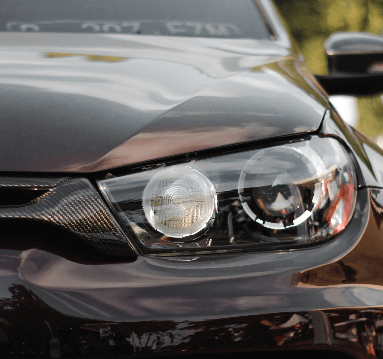 contact-us-4 headlight